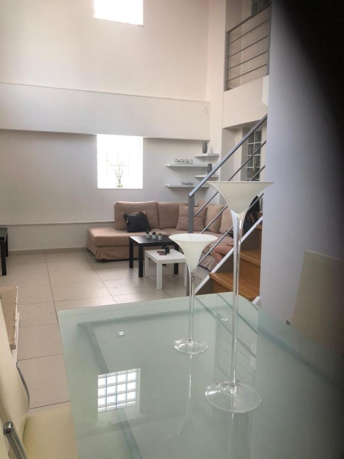 Maisonette Lux Modern Next To Metro Kerameikos 3 Rooms Athens Exterior photo